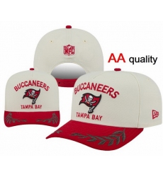 Tampa Bay Buccaneers Snapback Cap 25G022